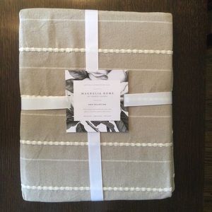 Magnolia Home & Loloi Amie Throw